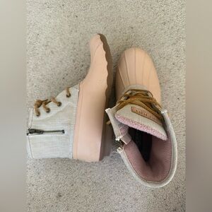 sperry duck boots